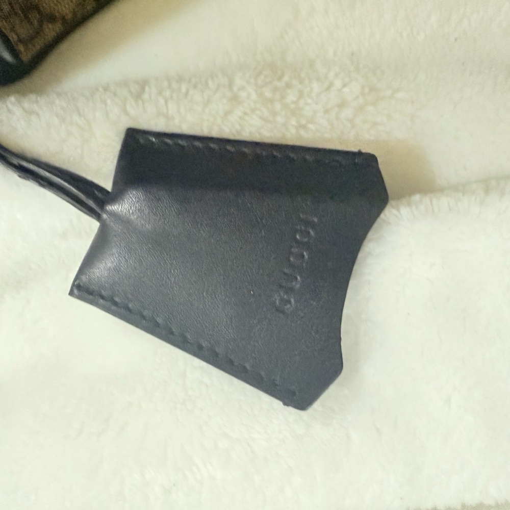 Elegant Designer Beige and Black Tote Bag - Picture 12 of 14